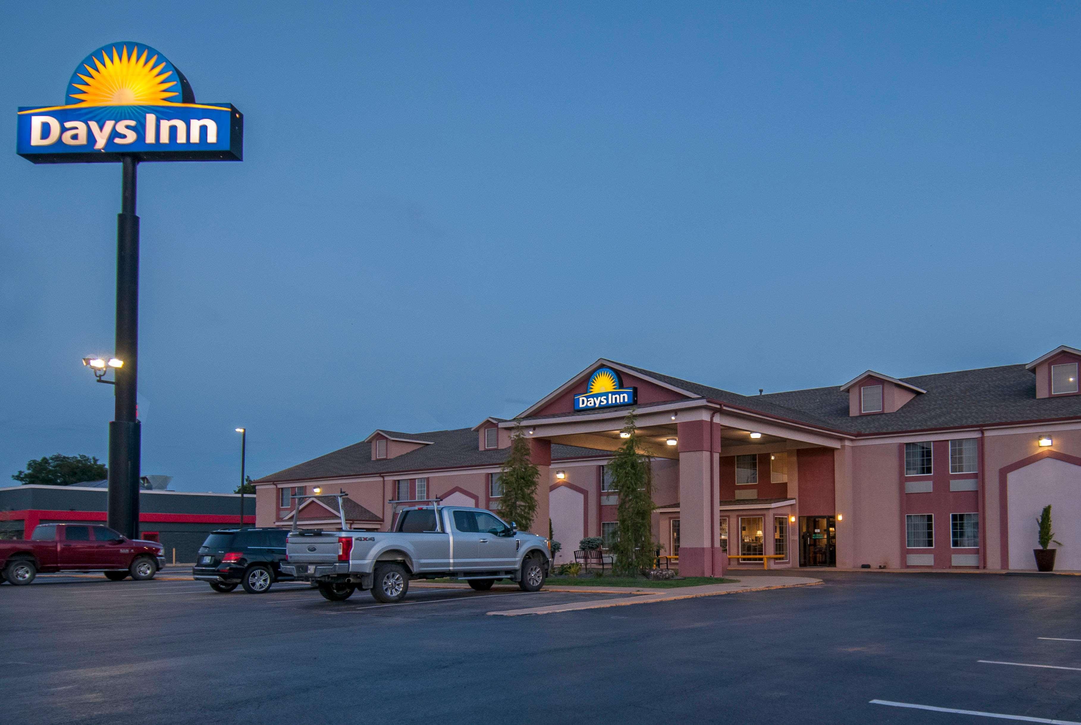 Days Inn By Wyndham Pauls Valley Екстер'єр фото