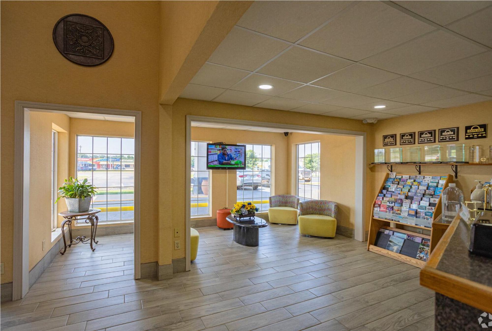 Days Inn By Wyndham Pauls Valley Екстер'єр фото