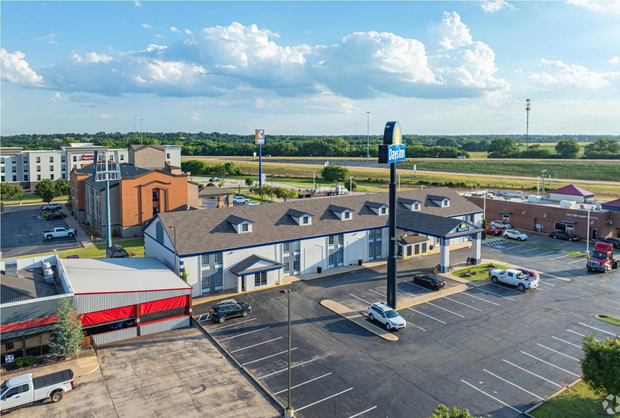 Days Inn By Wyndham Pauls Valley Екстер'єр фото
